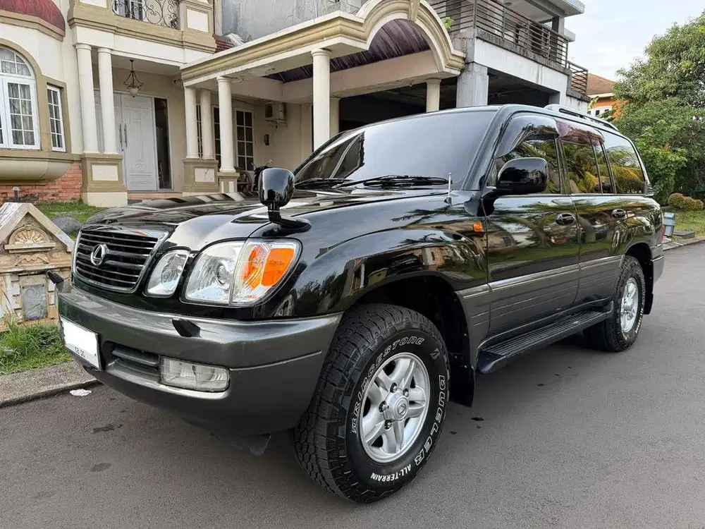 Lexus LX470 land cruiser cygnus