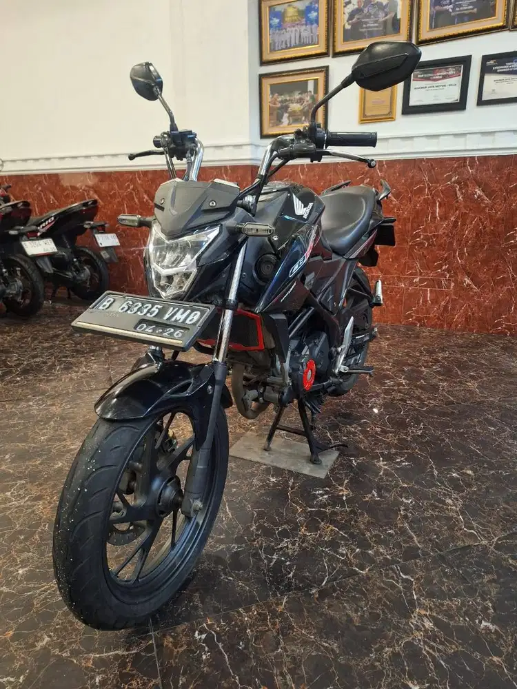 HUB IMA . FOR SALE HONDA CB 150 R 2014 . TIDAK BISA KREDIT CASH NET