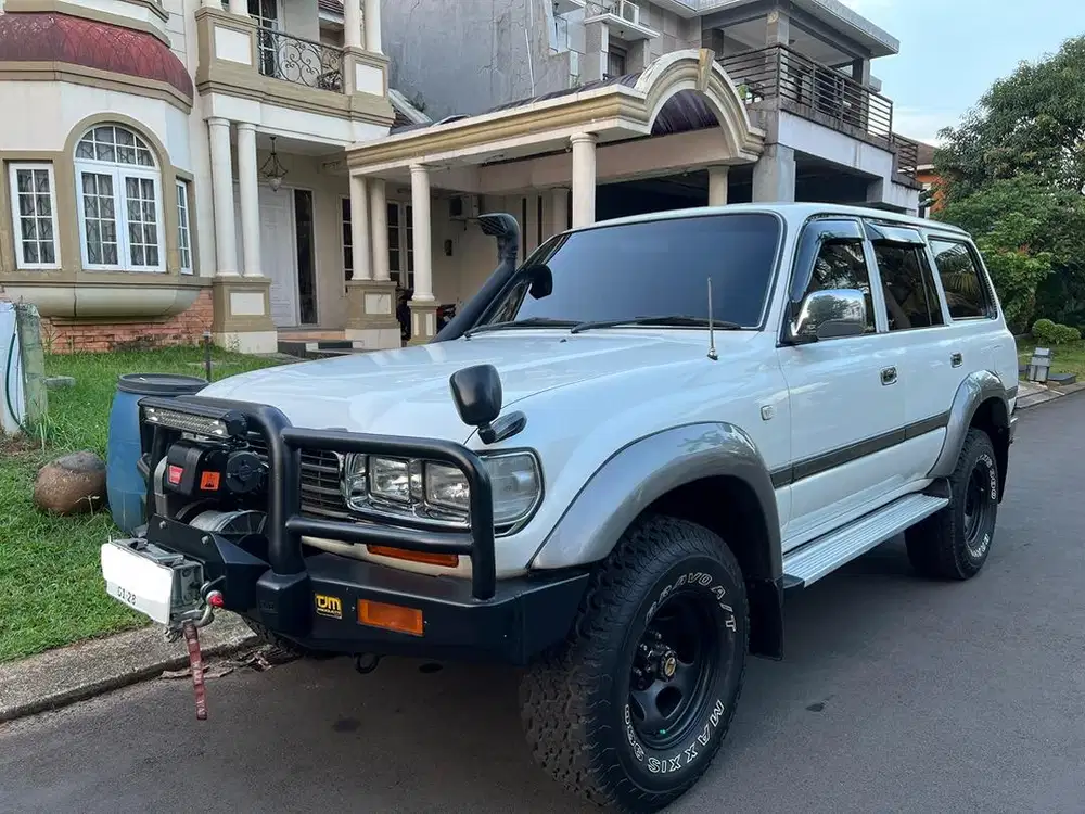 Toyota vx80 land cruiser