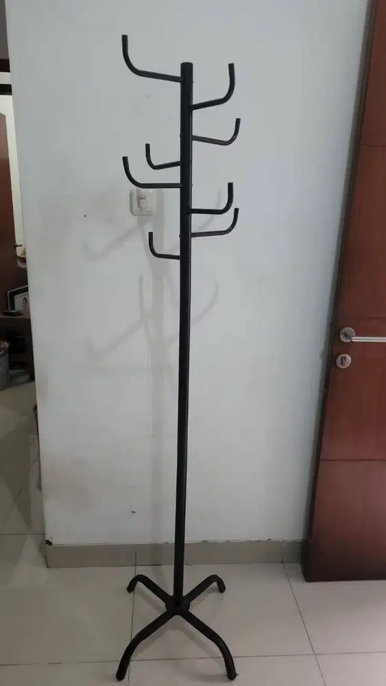 Jual Tiang Gantungan untuk tas, topi, baju