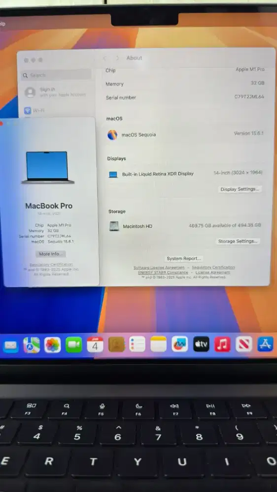 Macbook M1 Pro 14 Inch Ram 32 Ssd 512 lengkap full set like Grey