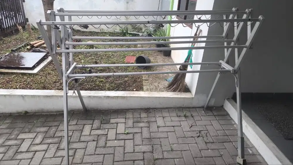 Jual jemuran dengan bahan besi