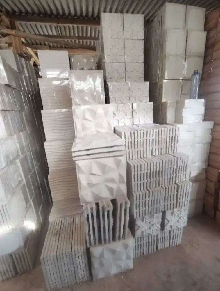 ROSTER WALL PANEL 3D