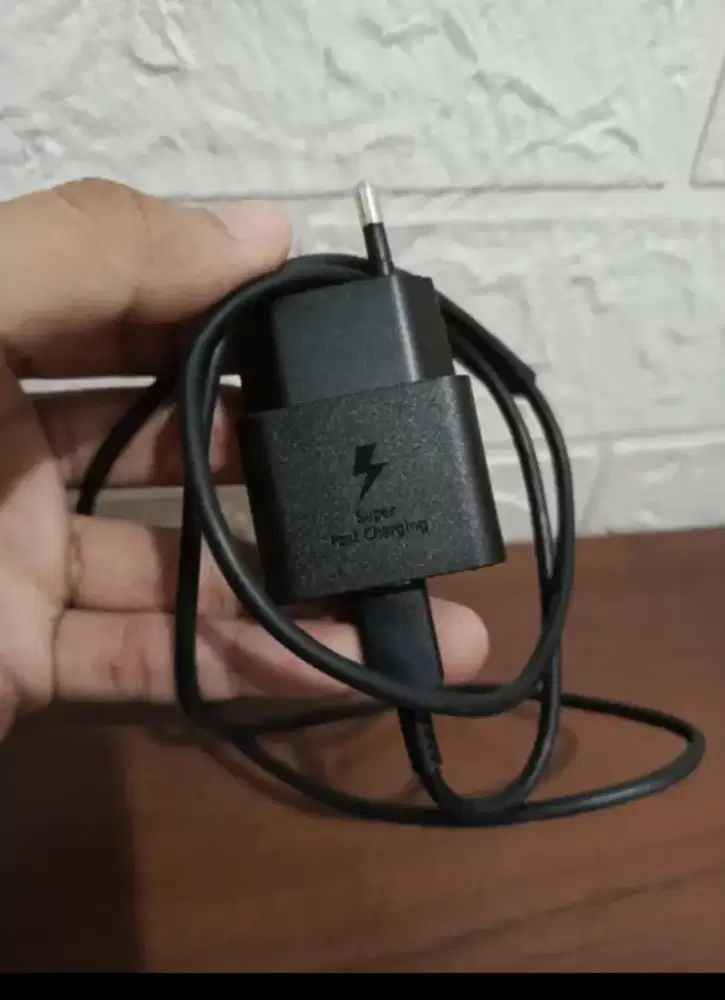 Charger original Samsung 25 watt superfashcharging 2.0