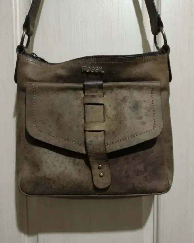 TAS FOSSIL MODEL CROSSBODY VINTAGE