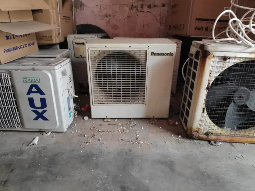 Terima ac bekas rusak