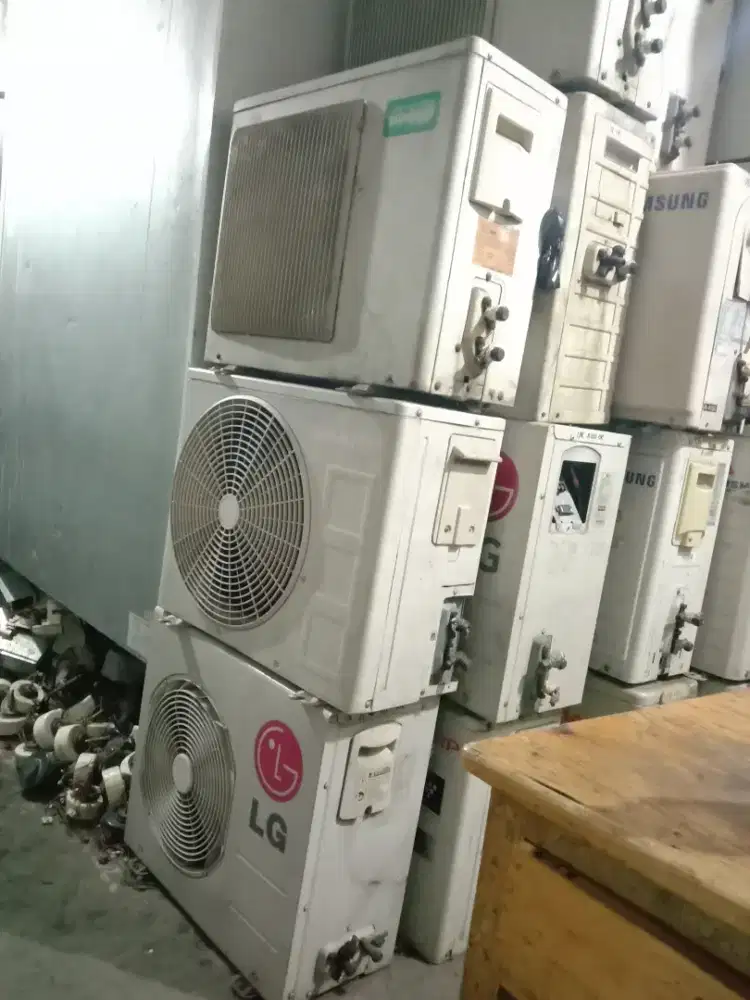 Terima ac bekas rusak mati