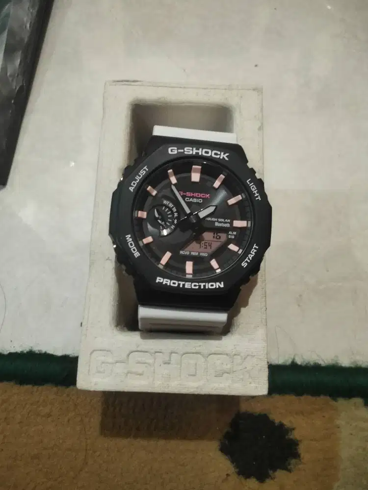 G Shock X Charles Darwin