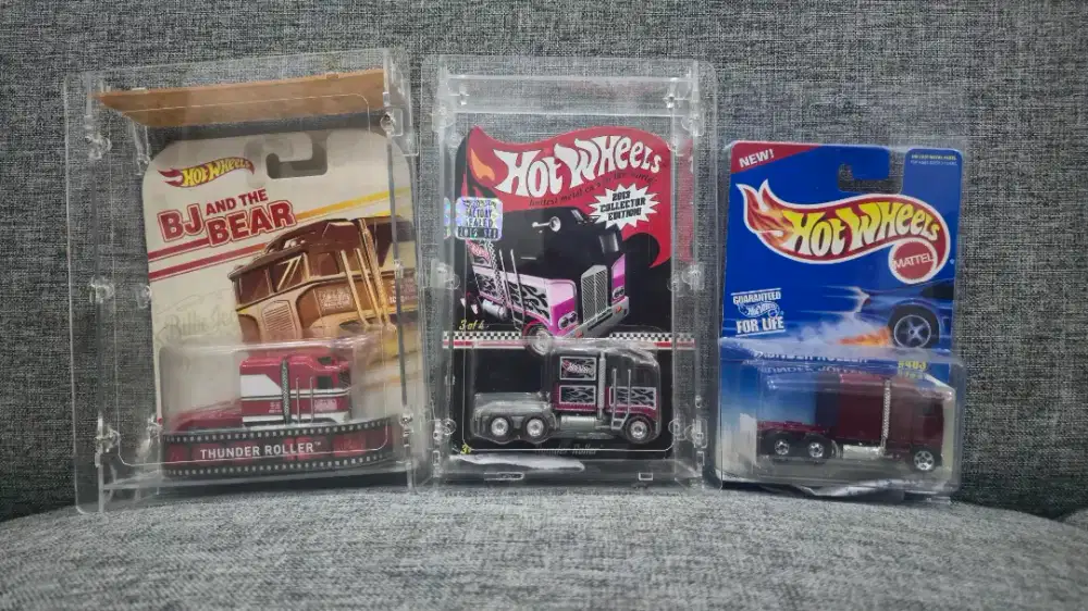 Hot wheels thunder roller