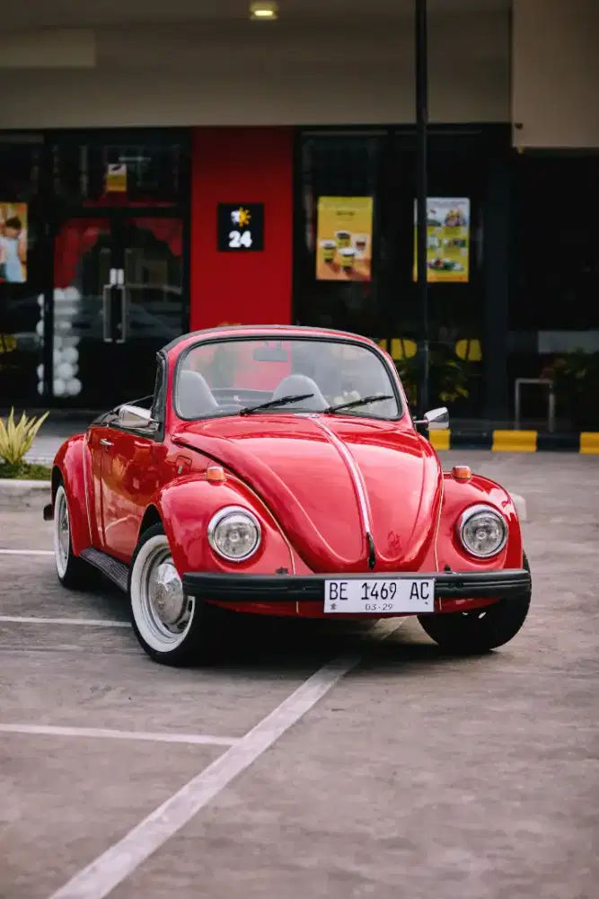 VW Beetle 1200 Cabriolet 1974 – Klasik Elegan, Siap Jalan
