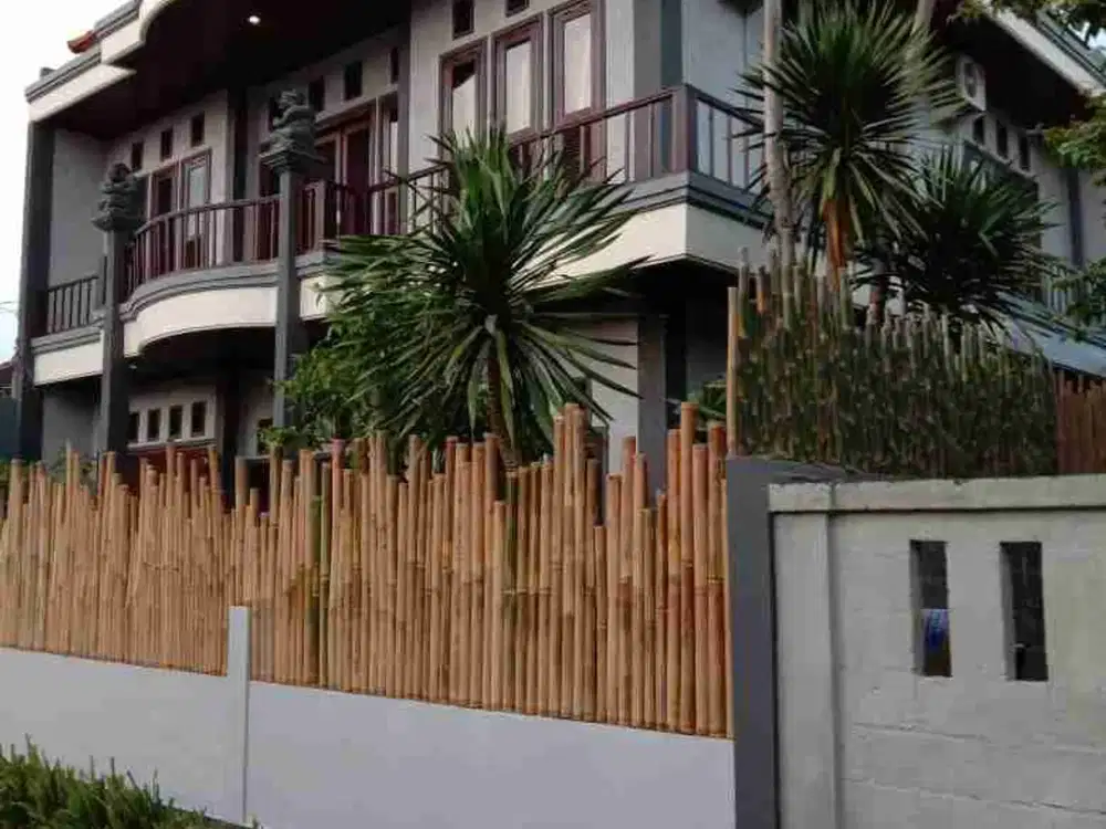 dijual rumah lantai 2 siap huni