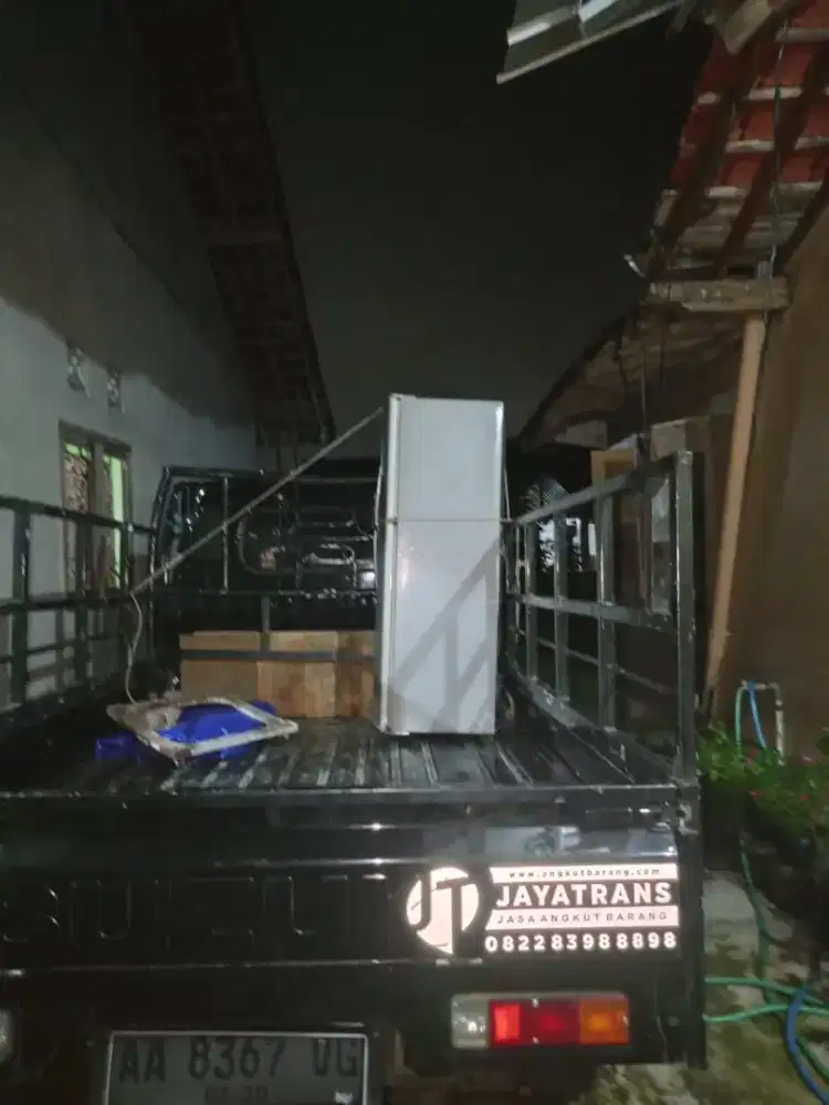 Jasa angkut kulkas kursi pintu gerobak