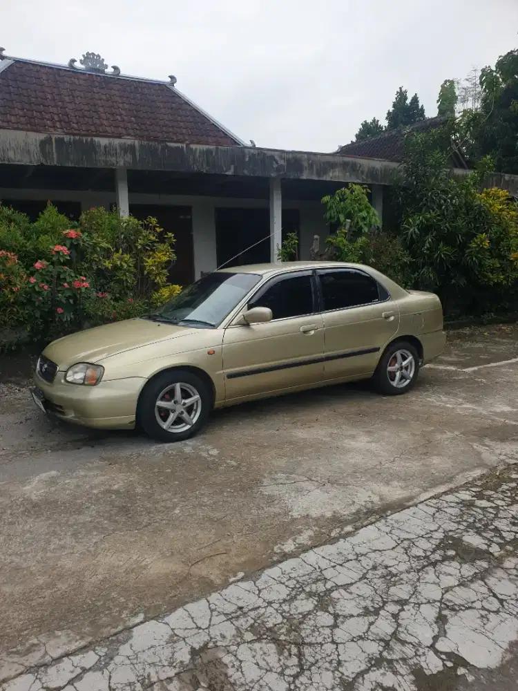 Suzuki Baleno Matic 2001