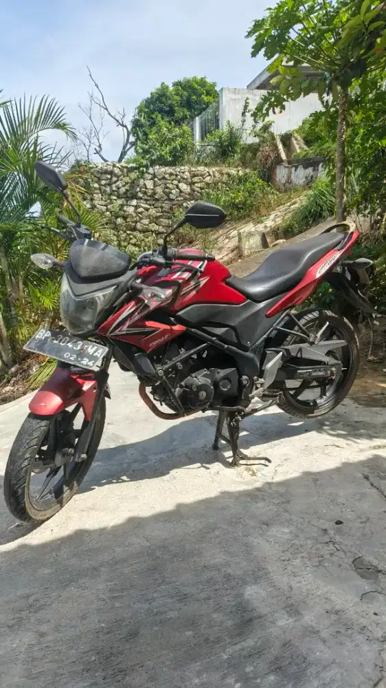 Jual motor Honda CB 150 R