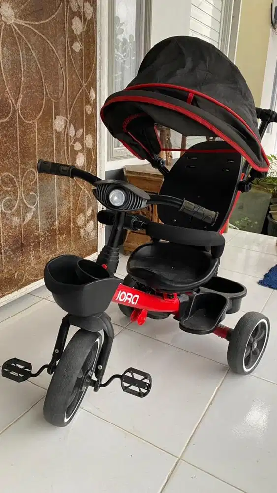 Sepeda Anak Roda Tiga IORA T25