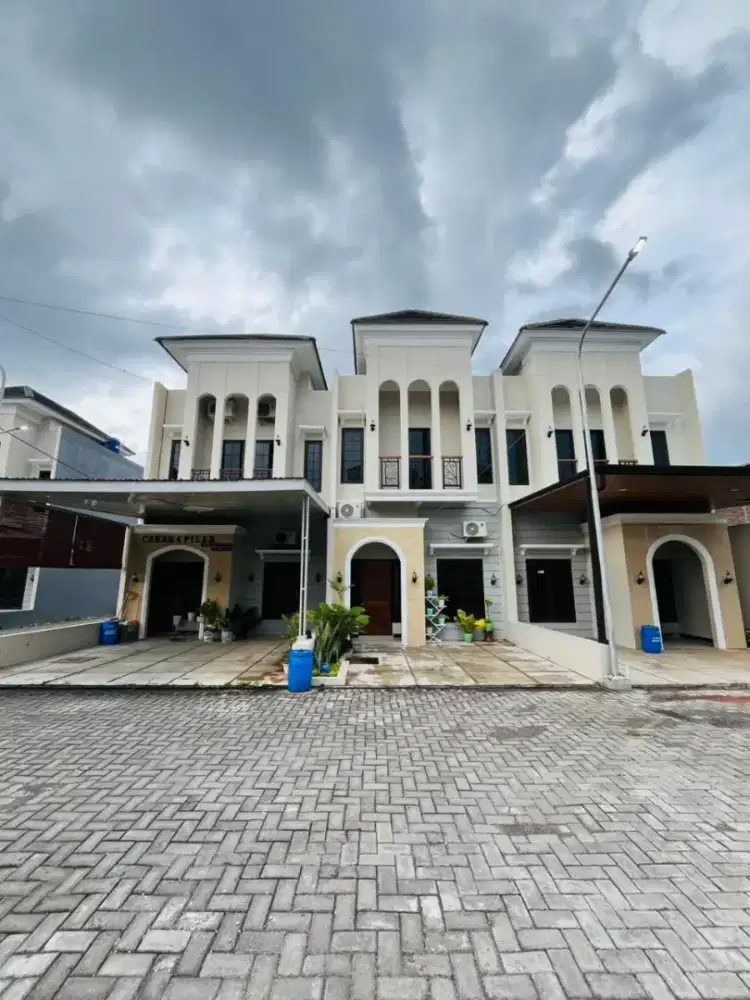 Ready siap huni dijual rumah 2 lantai pedurungan tengah strategis