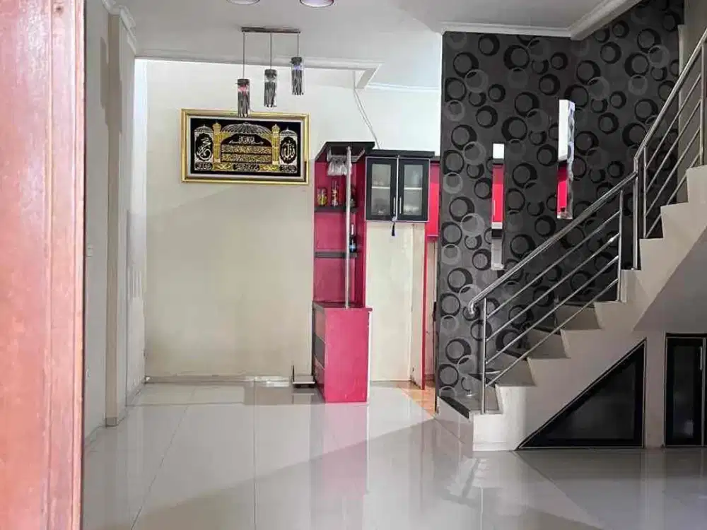 Disewakan Rumah kranggan permai cibubur samping masjid