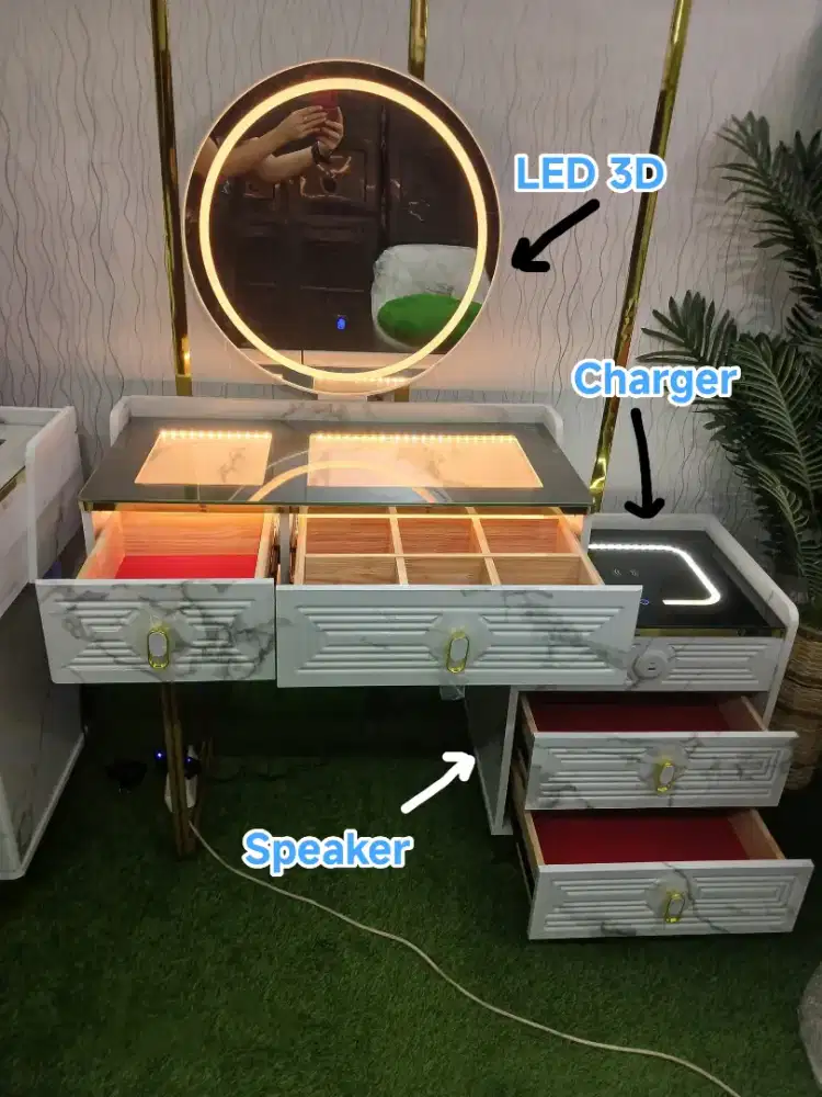 Meja Rias Import LED ada charger hp+Speaker Bluetooth+jam digital