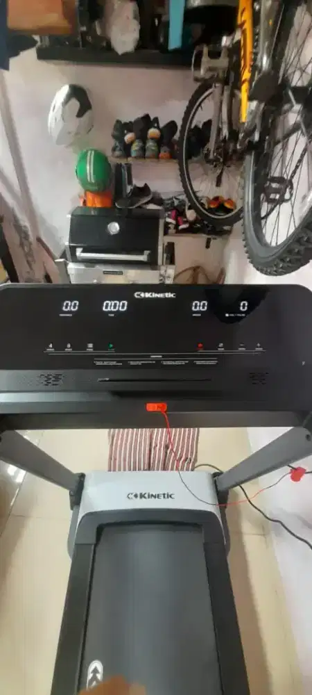 treadmill kinetic