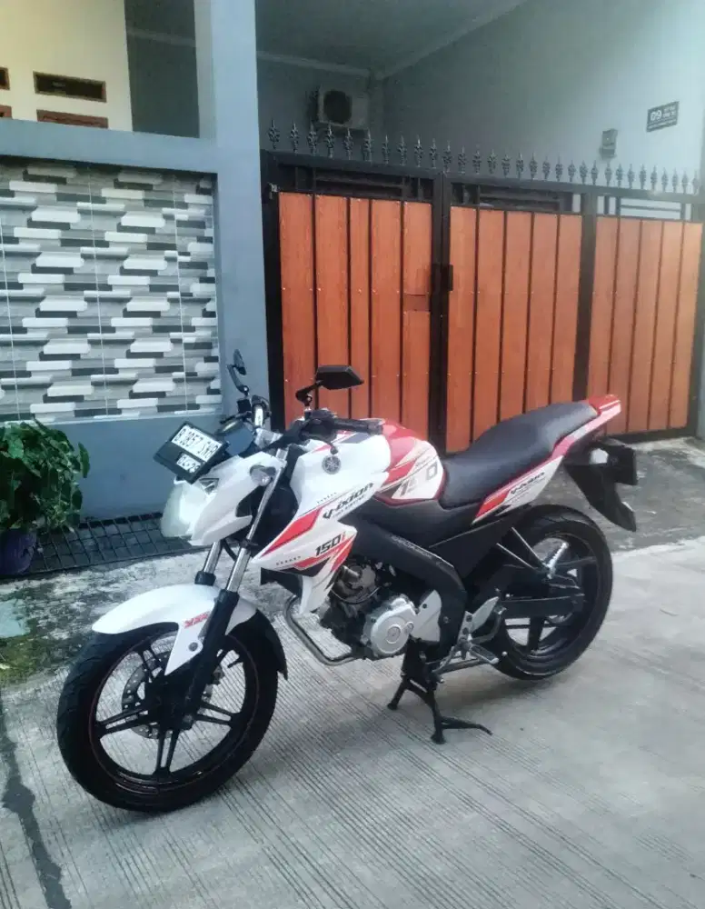 Yamaha New Vixion Advance 150 DD CW 2014 Gagah Ganteng Siap Mejeng!