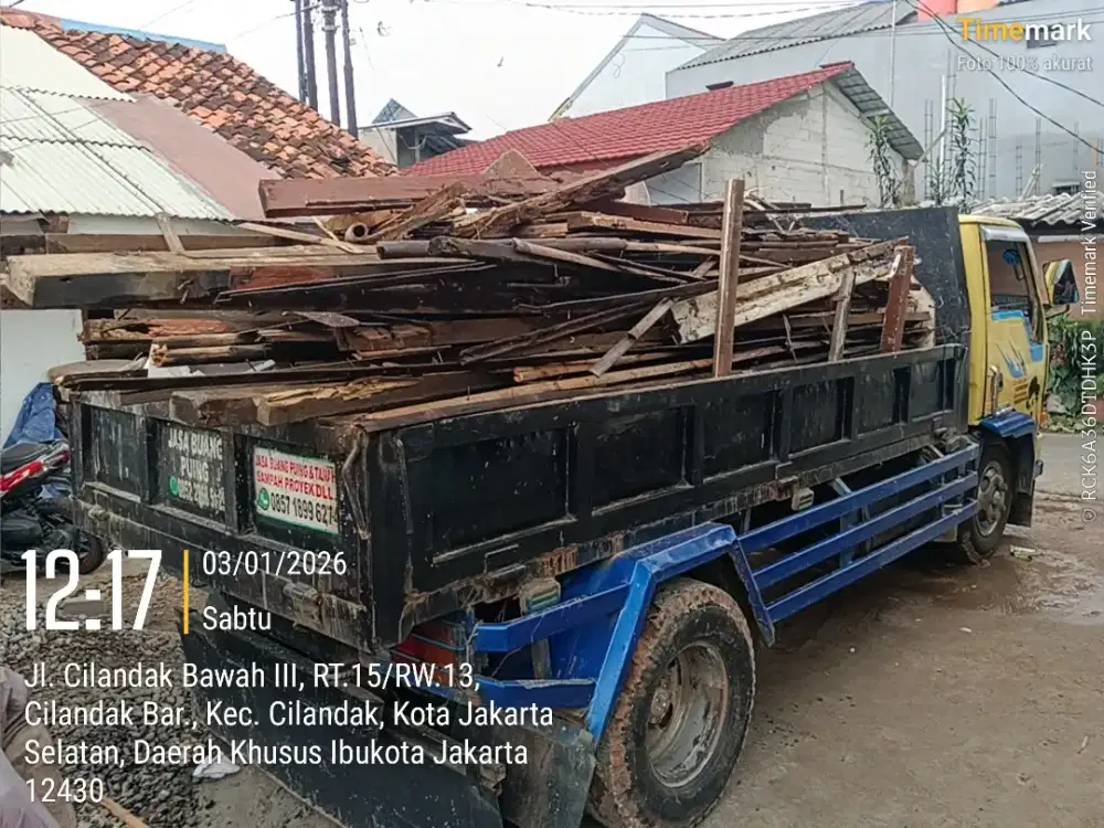 Jasa buang puing dan pengurugan