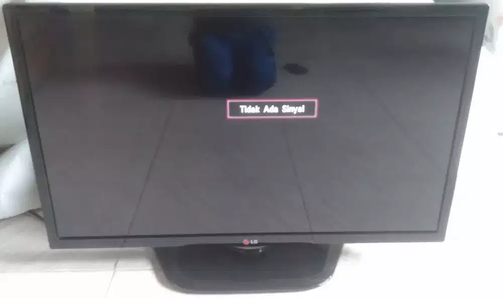 Tv Led LG 32 inci kondisi mulus & normal mantap