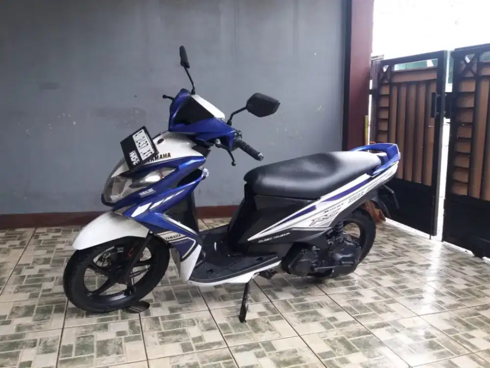 Xeon rc f1 2013 putih biru pjk on