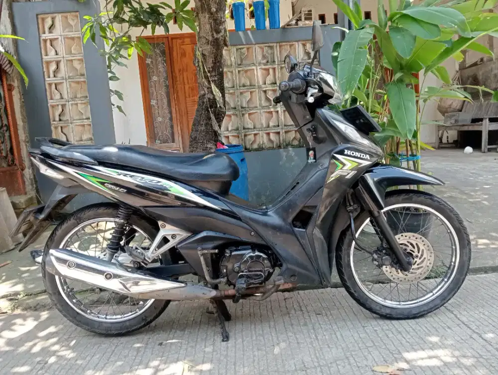 Revo injeksi standar