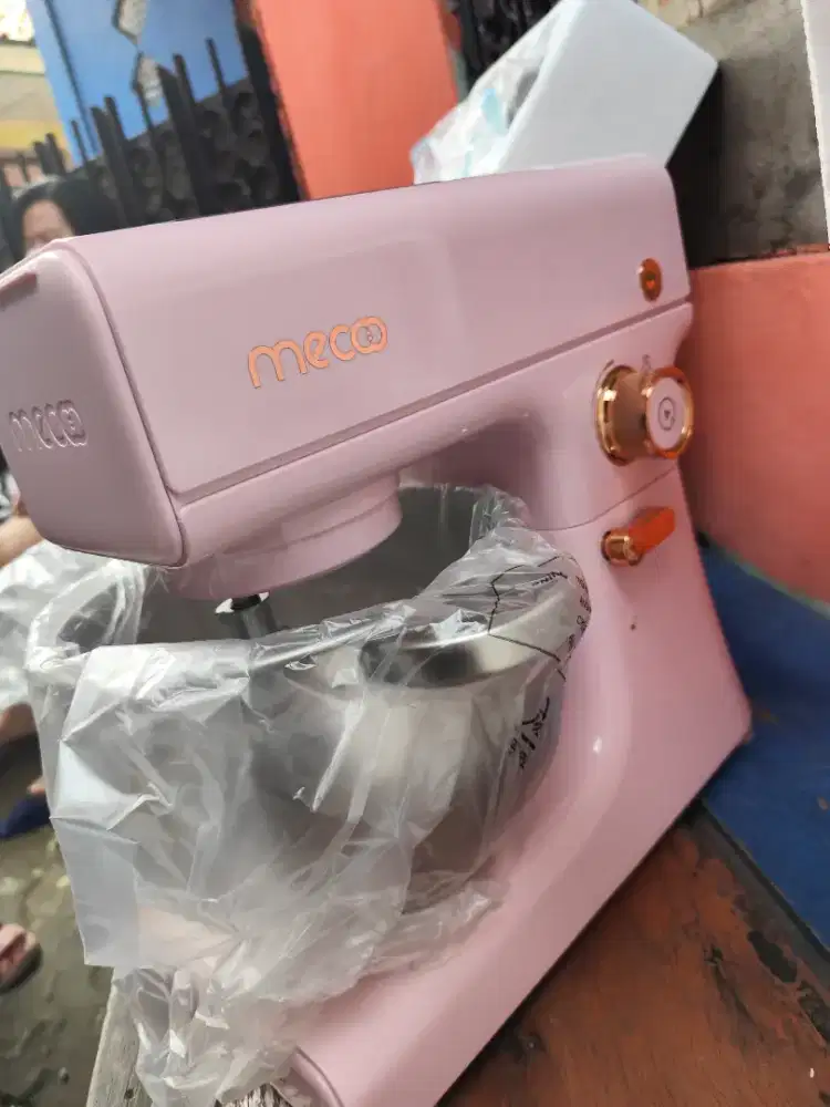 Preloved Stand Mixer Mecoo Pink