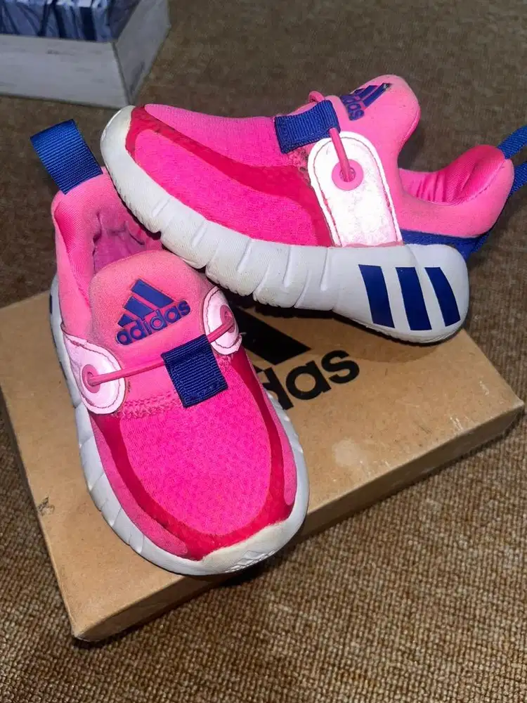 Preloved Sepatu Addidas Anak Perempuan