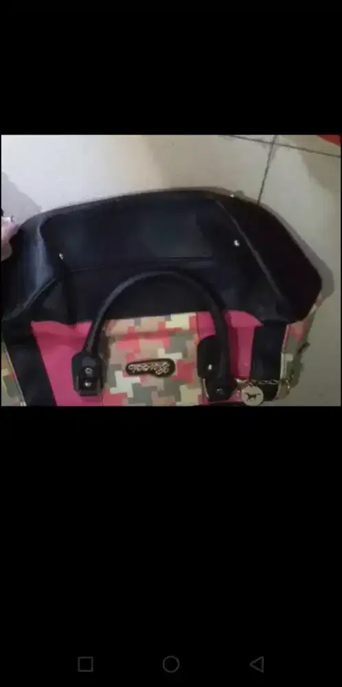 Tas Gucci jinjing seleo