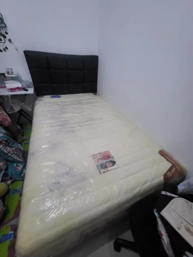 Dijual Kasur + Divan Second 120x200