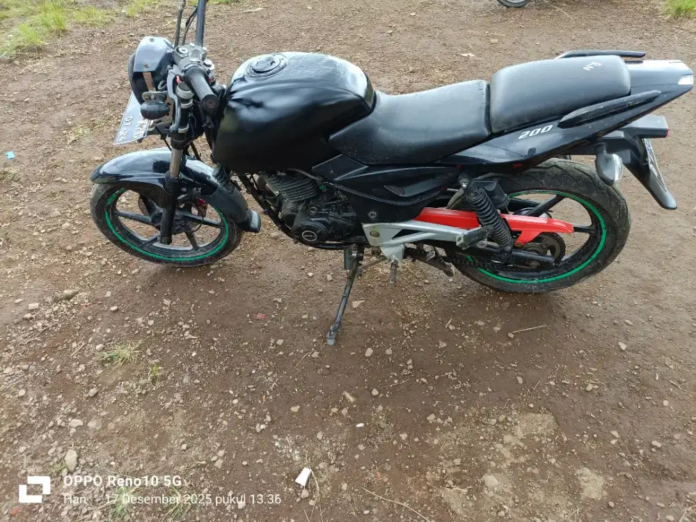 Bajaj Pulsar p200cc