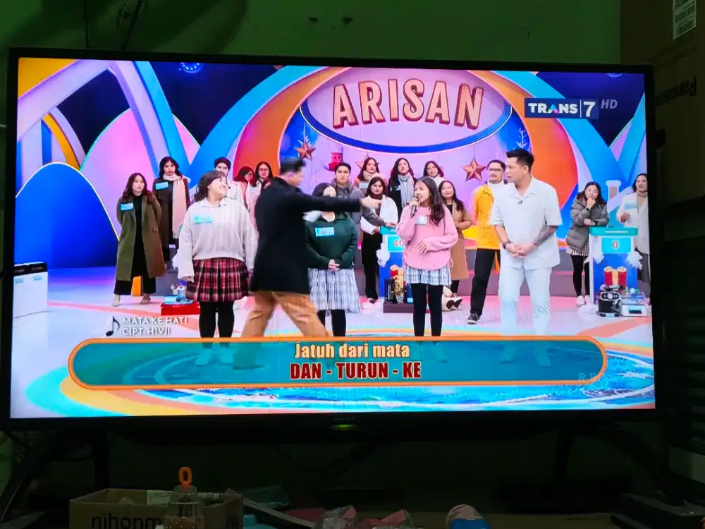 Jual TV SHARP 42 inch bekas