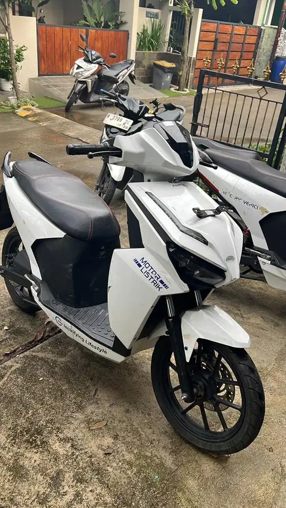 Jual motor listrik Gestit G1 2023/2024 lengkap