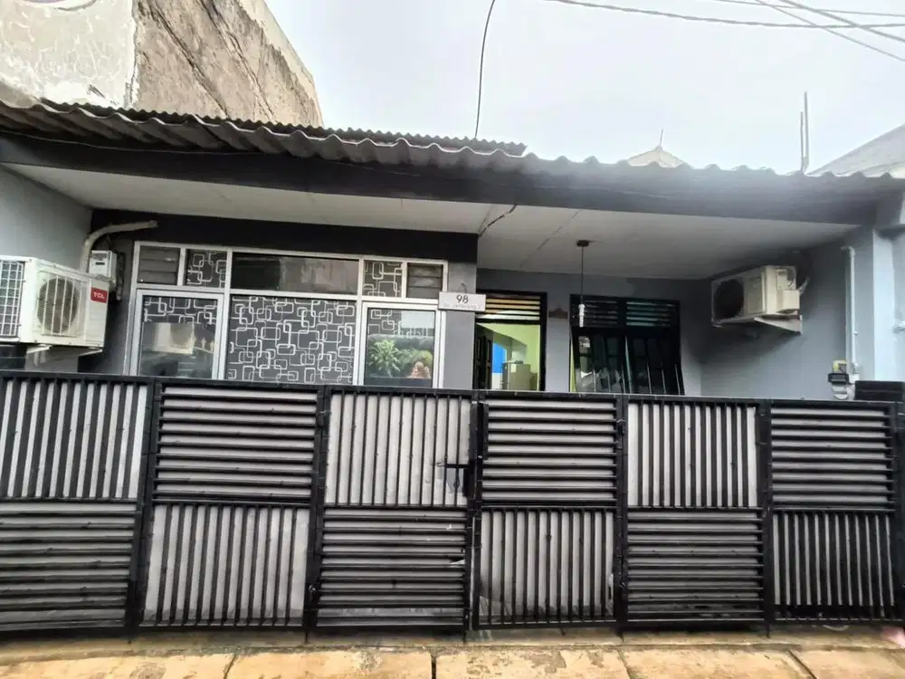 RUMAH DIJUAL BARU RENOVASI SIAP HUNI -JL.JAMBLANG II PERUM 1 TANGERANG