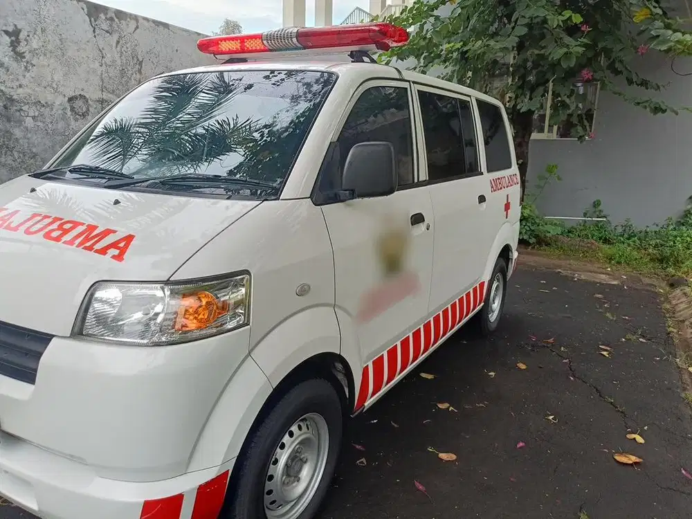 Ambulance Suzuki APV  Low Km 7rbn 100% Full Original 2024