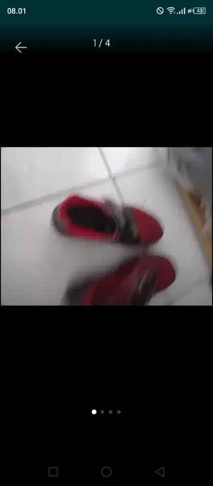 Sepatu Cars warna merah