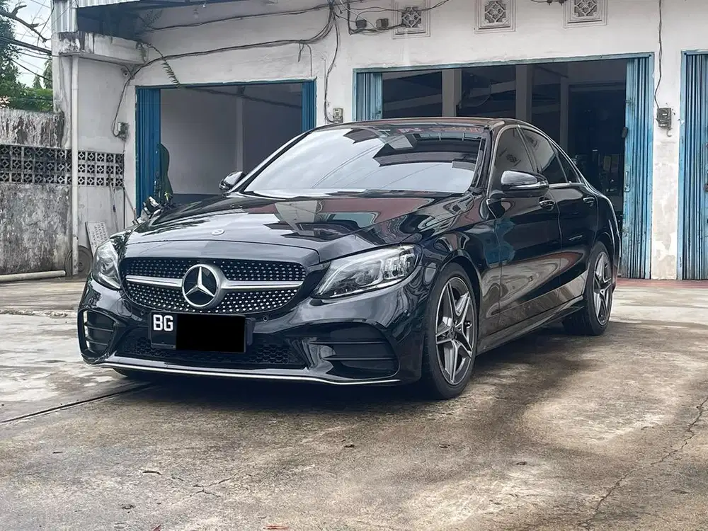 Mercedes Benz C300 AMG Line 3019