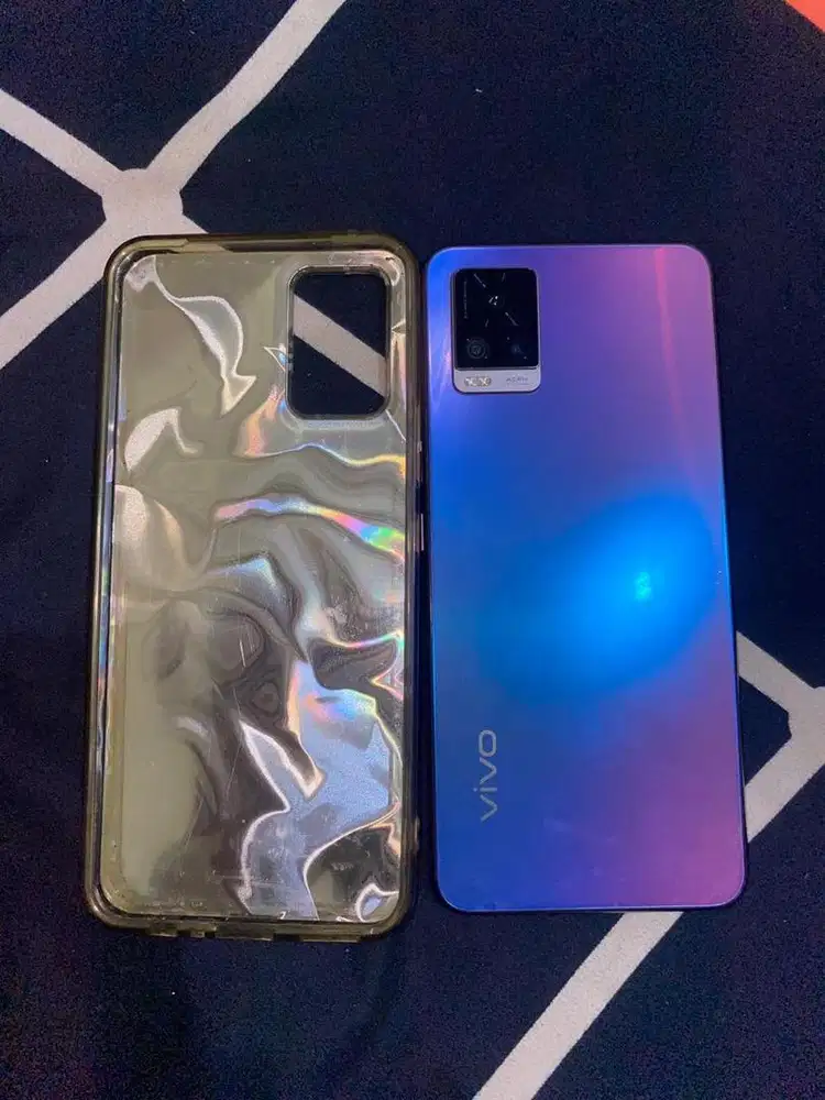 Vivo V20 2021 (second)