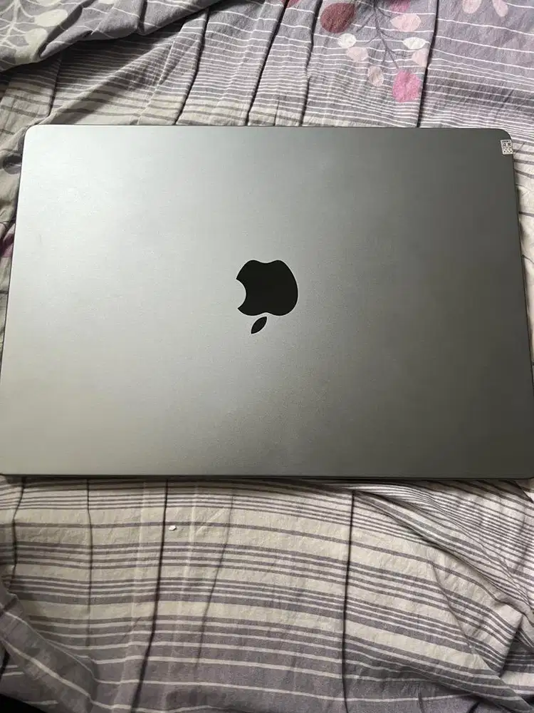 Dijual Macbook M1 pro 16/512