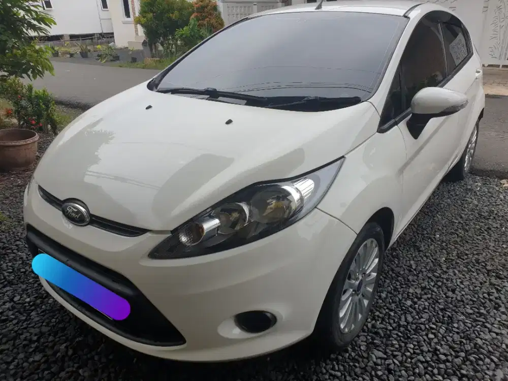 KONDISI ISTIMEWA FORD FIESTA