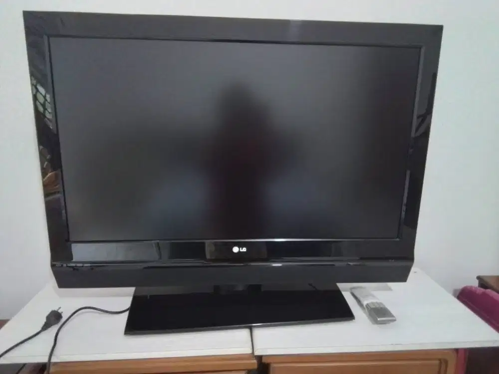 TV LG Analog 42 inci