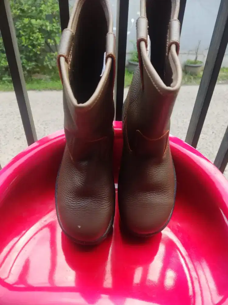 Sale sepatu boot safety