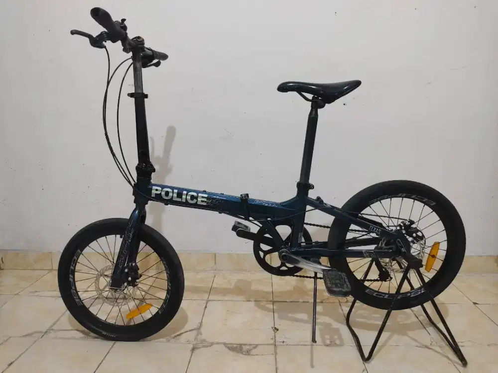 Sepeda Lipat Element Police Texas 20