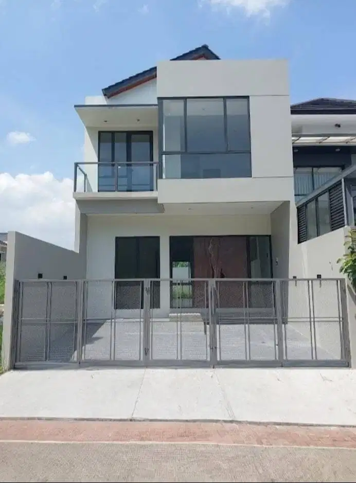 Dijual Rumah Baru di Setraduta Grande Bandung Minimalis