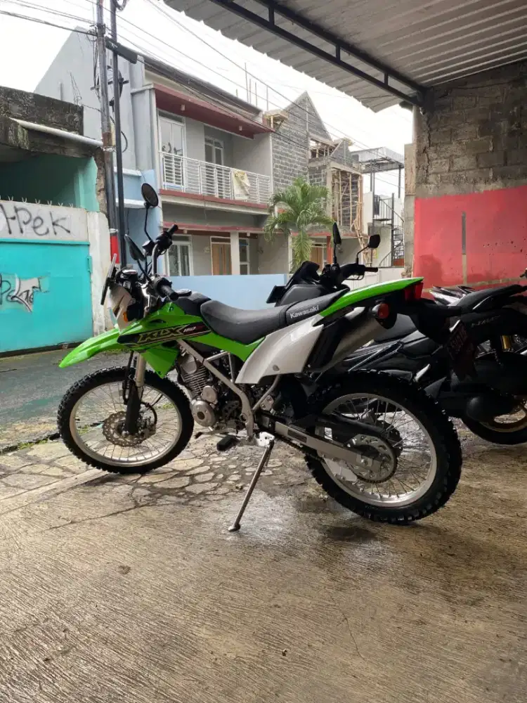 Di Jual Motor Klx
