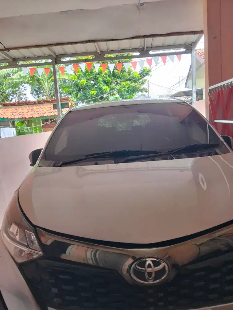 Rentcar Mobil Calya + Driver Siap Luar Kota