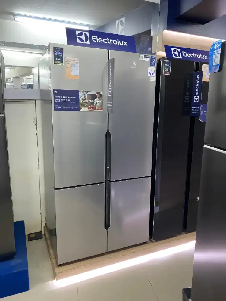 KULKAS 4 PINTU ELECTROLUX