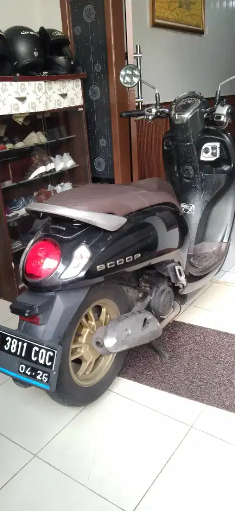 HONDA SCOOPY PRESTIGE WARNA HITAM